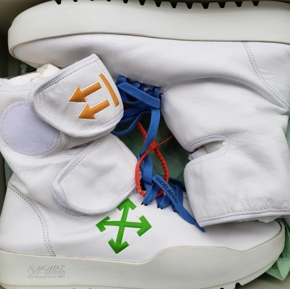 Off White Moto Wrap Sneaker - Picture 2 of 8
